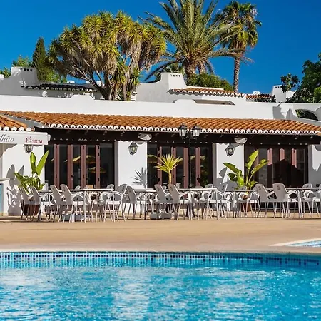 Dream House In Clube